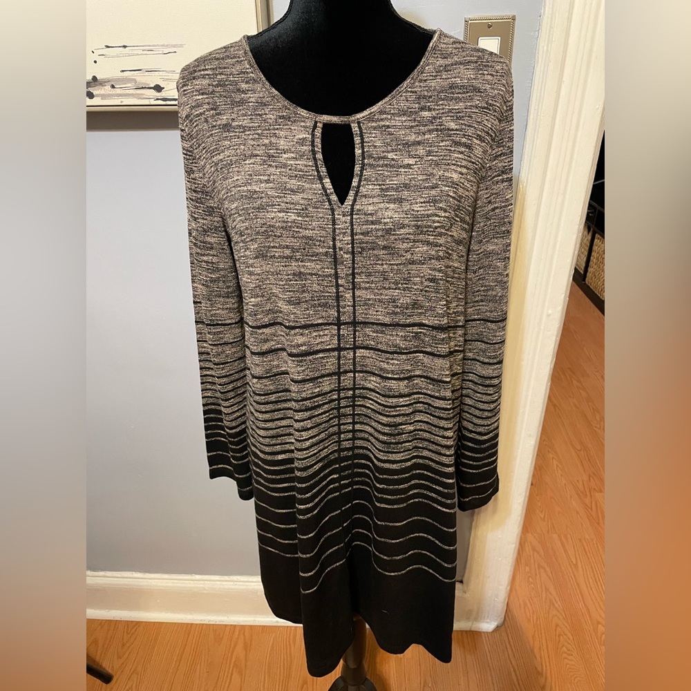 Max Studio dress